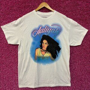 Aaliyah Airbrush Queen of Urban Pop Self-titled Album Tee large